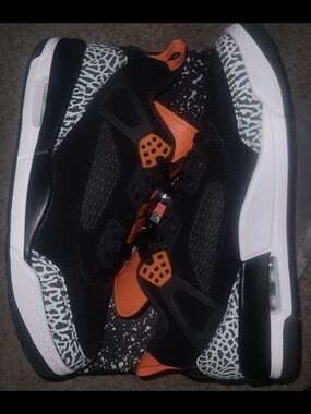Jordan Spizike Men's Athletic Shoes 8.5